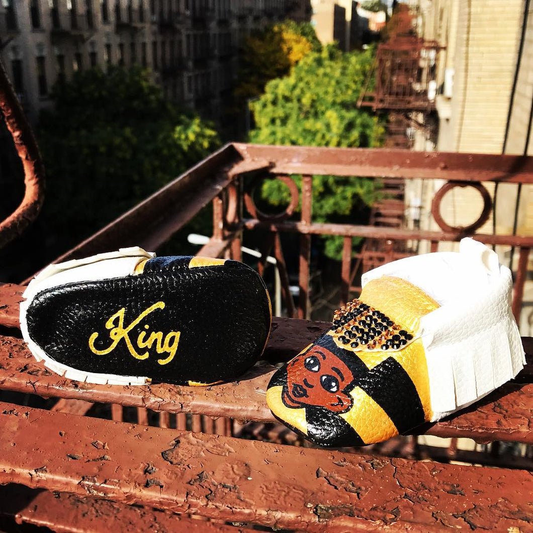 Hand Painted Kings & Queens Baby Moccasins (Soft Black King or Red Queen Bottoms)